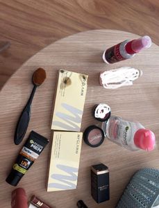 Makeup Bundle