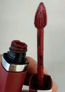 L'Oreal Rouge Signature Lipstick