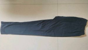 Basic Blackish Blue Leggings From Zudio