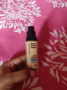 Maybelline Fit Me Foundation