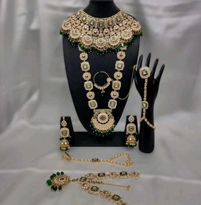 Meenakari jewellery set