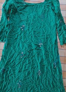 Green Embellished Kurta 💚