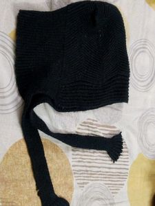 Black Tie-Up Winter Cap for Women