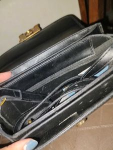 Chic Black Handbag