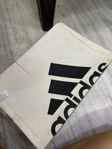 ORIGINAL UNISEX ADIDAS SHOES