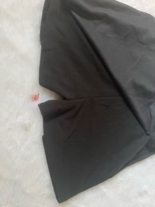 Black Skort