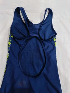 🇳🇿💫🔥 Navy &amp; Green Swimsuit