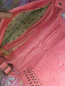 Pink 💕Sling Bag