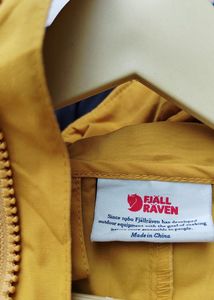 Fjall Raven Zipper