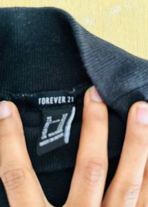 Black Sleeveless top