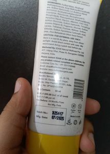 Bellavita Sunscreen +Blue Eyeliner