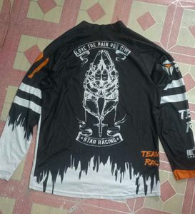 Graphic Print Long Sleeve T-Shirt