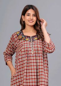 Winter cotswool Checkered Nighty