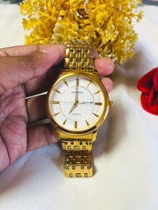 Golden AOKIBO Watch