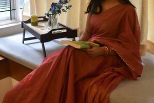 Tissue Silk Saree With Scallops Border