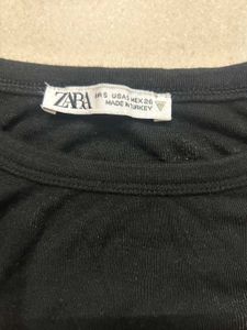 Zara Black Cropped Tee