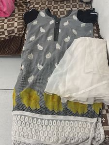 Elegant Women's Kurta Set