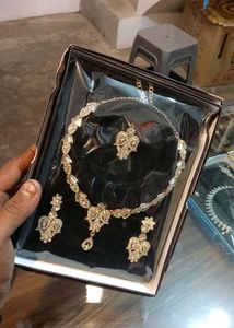 Elegant Jewelry Set