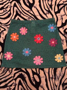 Cute Floral Skirt !!