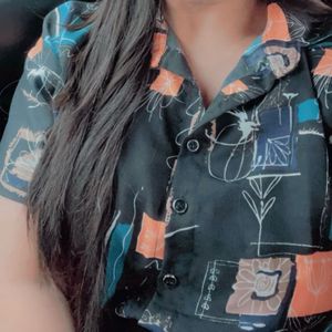 Black crop shirt for office wear