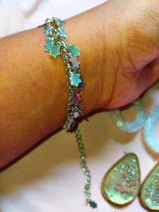 4 EARRINGS &amp; 2 BANGLES JUST = 79/-