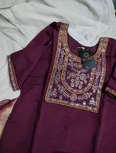 Completely New Kurta Dupatta Pant 3pc Set