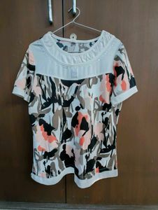 Beautiful Printed Top