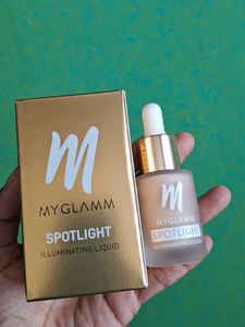 Myglamm Spotlight Illuminating Liquid