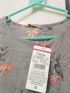 Floral Print Kurta - Elegant &amp; Comfortable