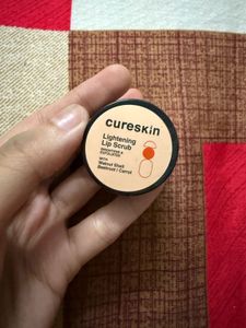 Depigmenting Lip Scrub