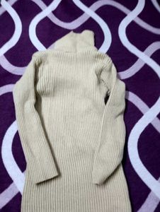 Combo Red And Cream Turtleneck Ribbed Sweater