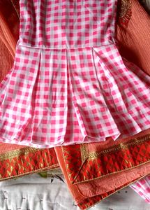 saree with Cute Gingham Dress