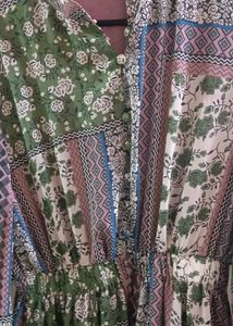 NEW !  Floral Maxi Dress