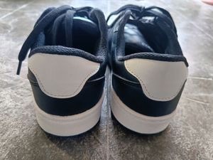 Mid-Top Round-Toe Casual Shoes 👟