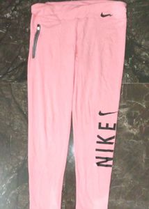 Gorgeous Women's Tight Leggings