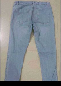 Set of 3 tops &amp; mid skinny jeans (women)🌺