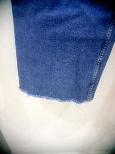New Zara Straight And Baggy Jeans