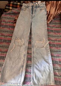 H&amp;M Distressed Jeans