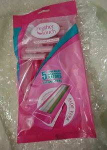 Vi-john Shaving Razor