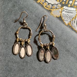 2sets Of Earrings
