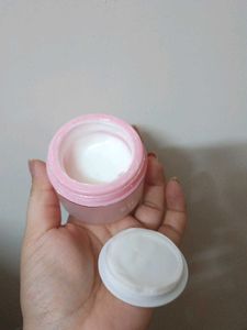 Praush Silk Blue Primer