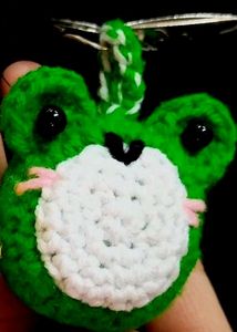 Humble Hooks-Crochet Cute Frog Keychain