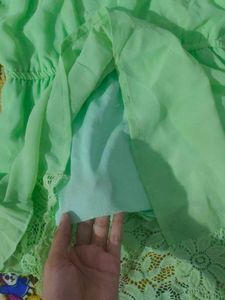 cute ruffle/chuttiyaan kalaiyaan style top ♥️