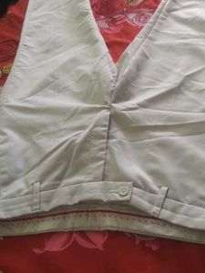 White Crop Pants