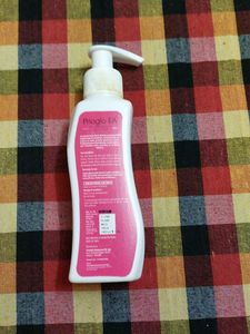 Prioglo EA Body Lotion