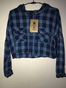 crop length cuffed fukl sleeves shirt