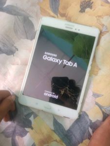 Samsung Tablet - Cracked Screen