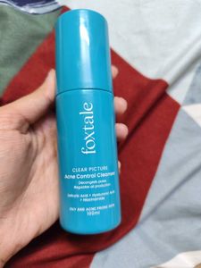 Foxtale Acne Control Cleanser