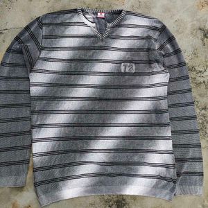 DENIM V Shape Sweater