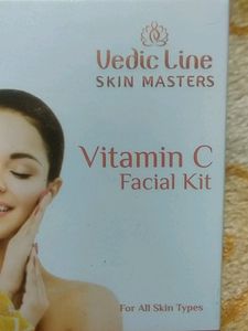 Vedic Line Vitamin C Facial Kit